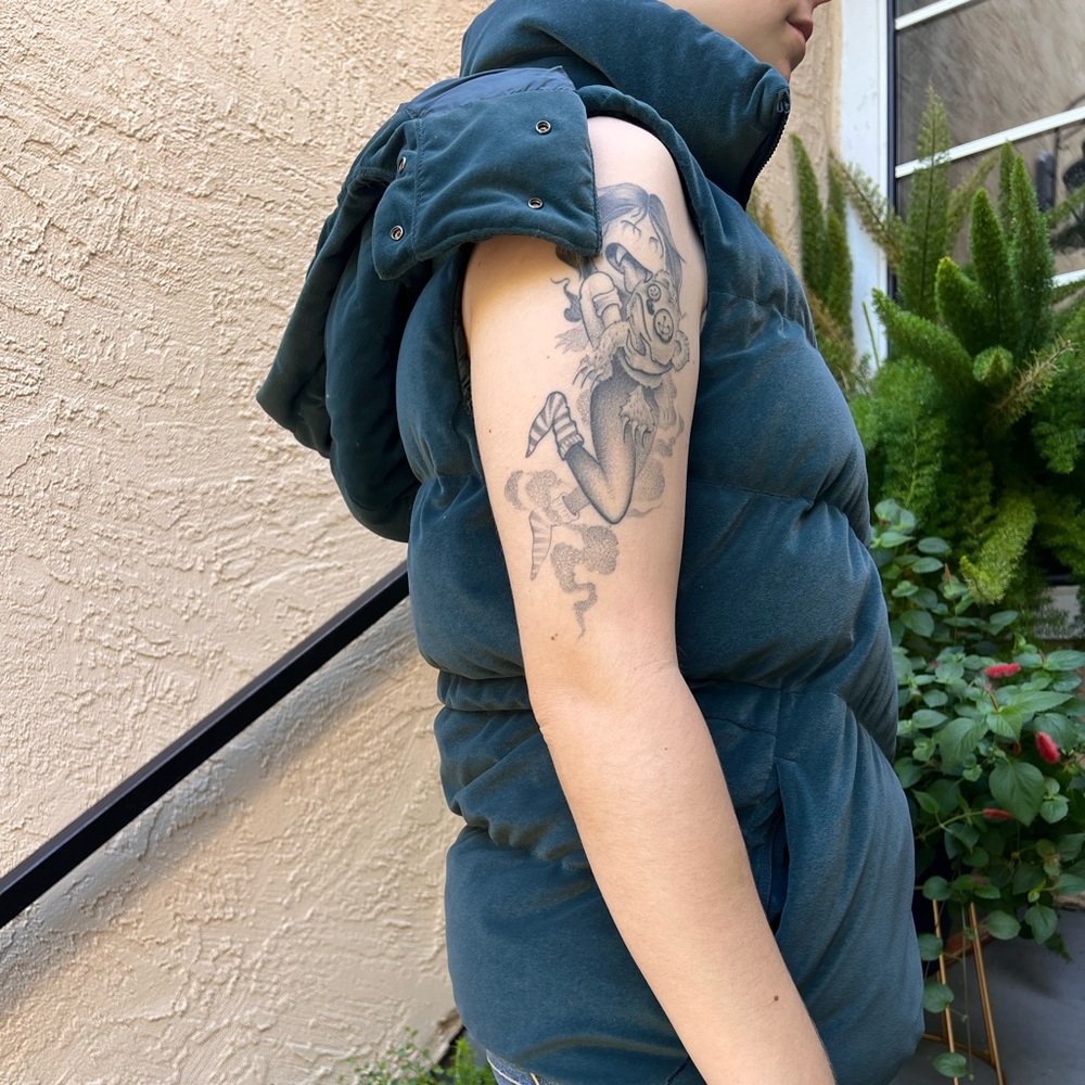 Athleta velvety vest